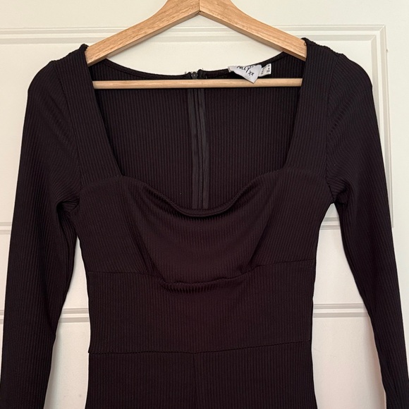 Princess Polly Black Long-Sleeve Romper - Picture 10 of 14